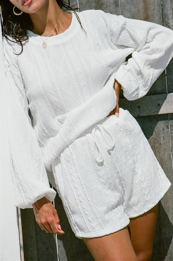 Super Cosy Off-White Woven Quay Shorts with Elastic Waist