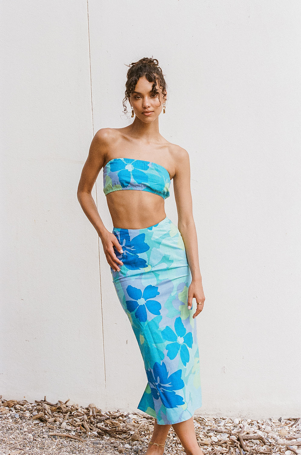Fashionable Women's Maple Midi Skirt with Bold River Pattern