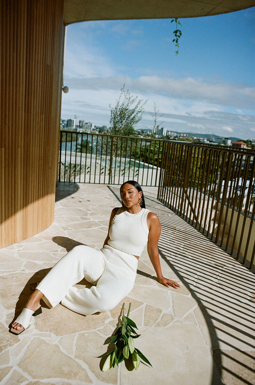 Stylish White Cotton Blend Knit Yukio Pants for Neutral Lovers