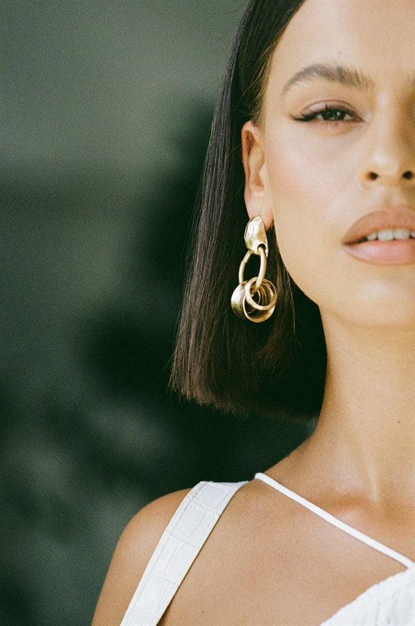 Stylish Bold Callie Matte Gold Antique - Inspired Earrings for Fashion Enthusiasts