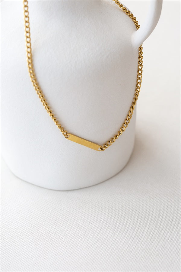 Stylish Gold-Toned ID Bar Link Chain Necklace for Fashion Lovers