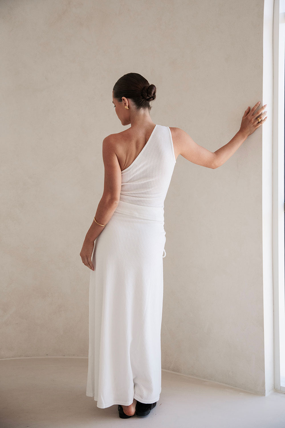 Soft Ribbed High - Waist Leni Maxi Skirt with Dramatic Split