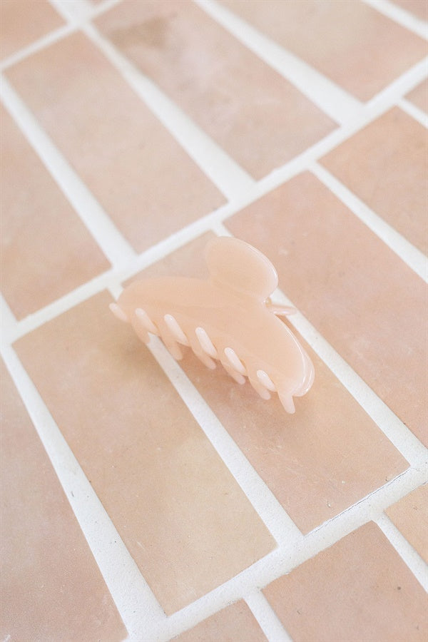Fashionable Lychee-style Acrylic Claw Clip for Effortless Hairstyling