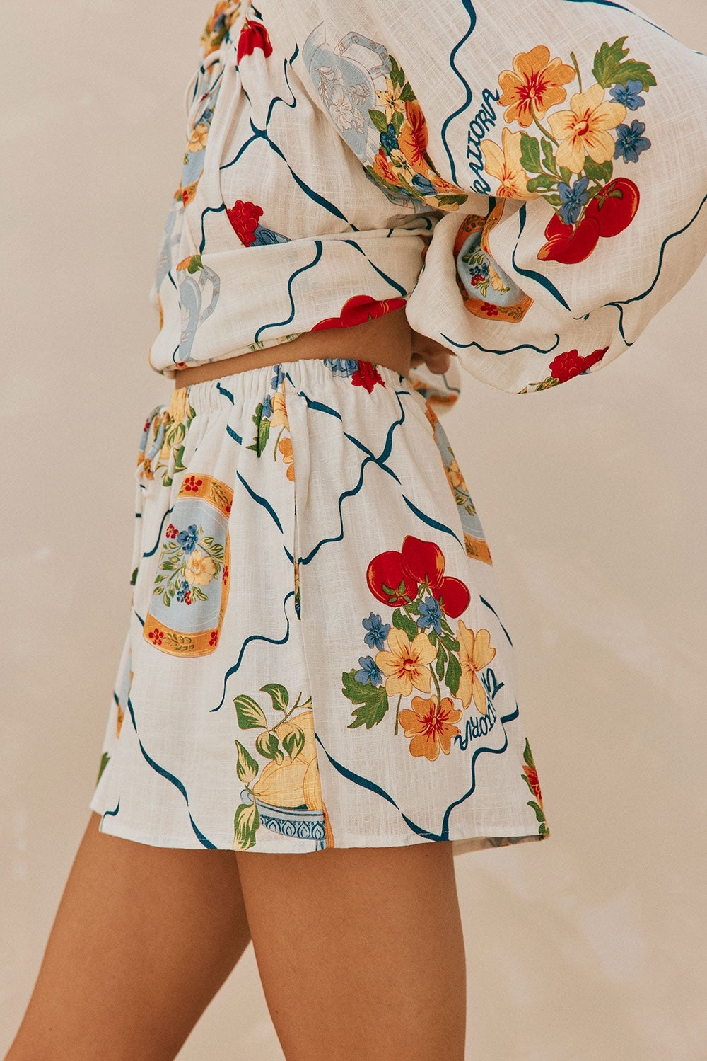 Exclusive Amorina - Trattoria Style Women's Shorts Sample