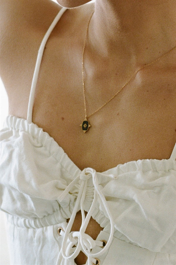 Exquisite Gold - Toned Onyx Pendant Necklace for Stacking