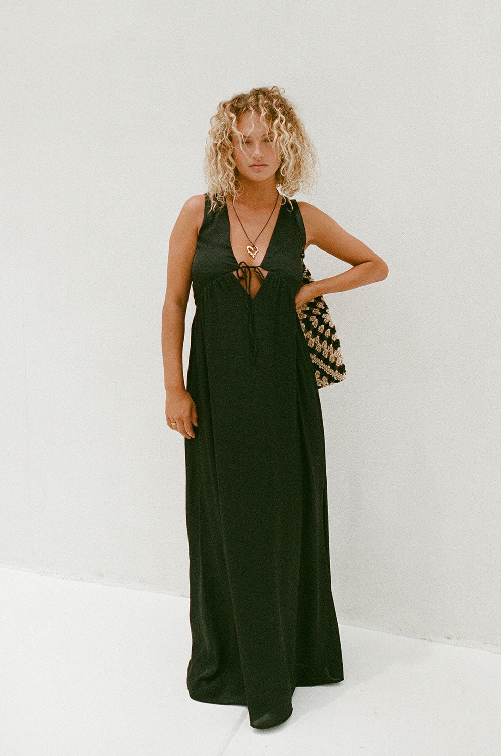 Elegant Black Hara Chiffon-feel Maxi Dress