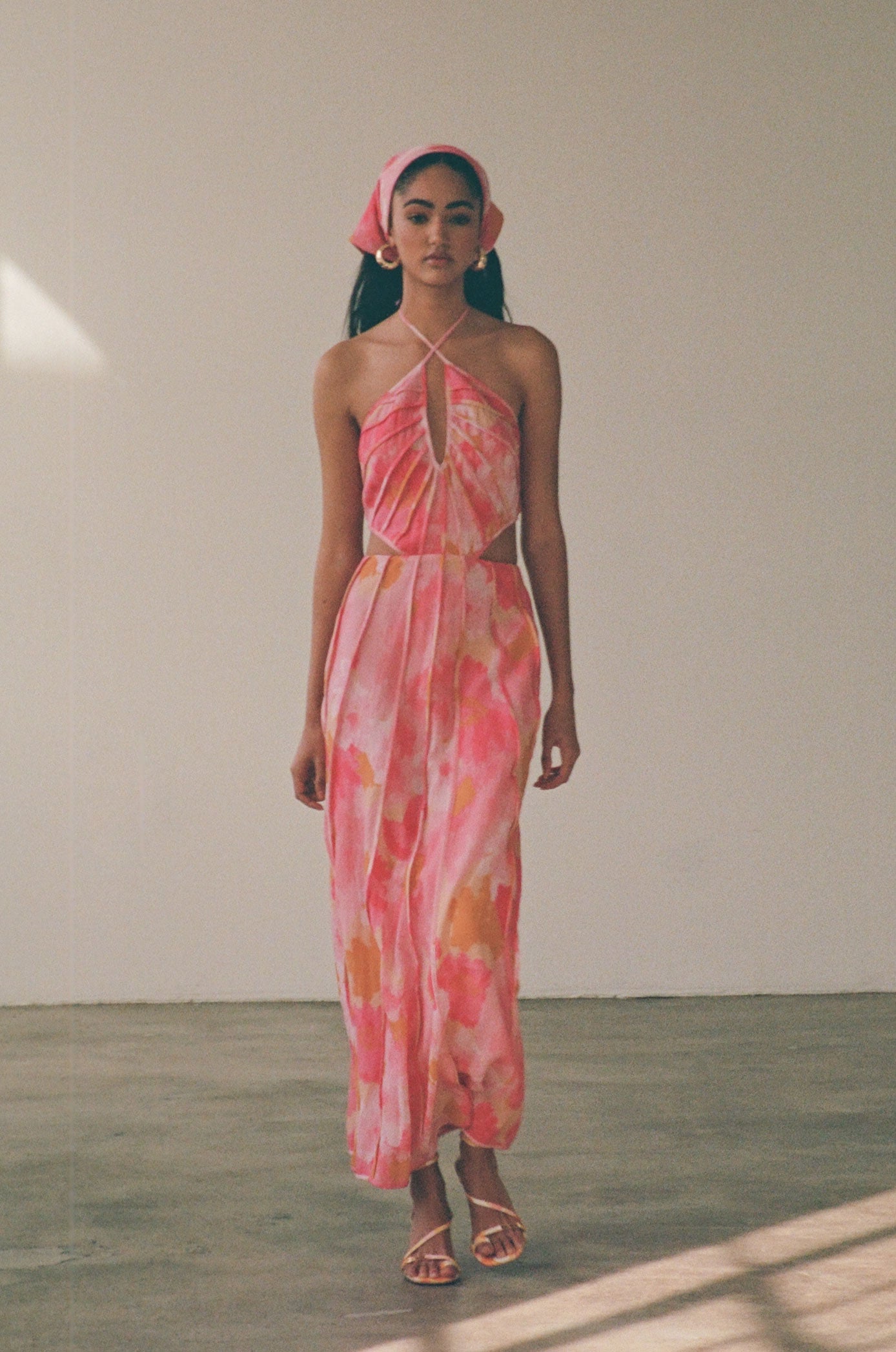 Stylish Pink Gerbera Tallulah Midi Dress - Sample Piece