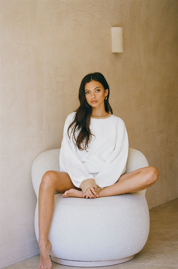 Cosy Light Cream Oversized Taleigh Knit Top with Puff Sleeves