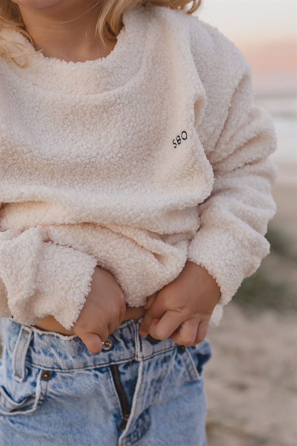 Cozy Sherpa Mini Crew - Style Sweater for a Twin Look