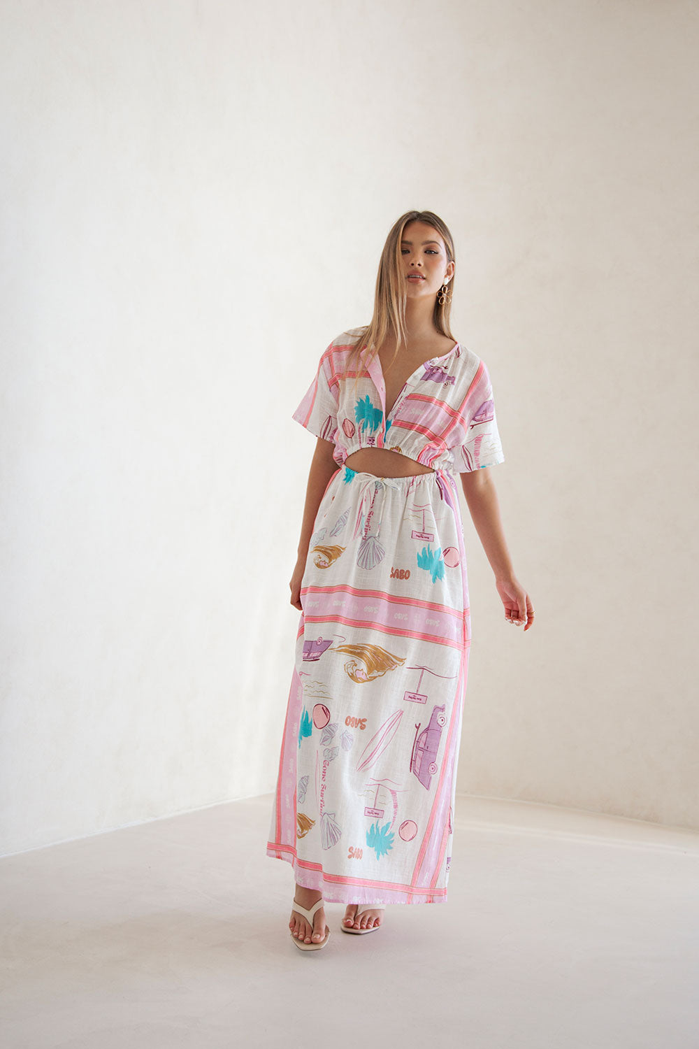 Zion Surfing Dress - A Stylish Scarf-Printed Fashion Piece