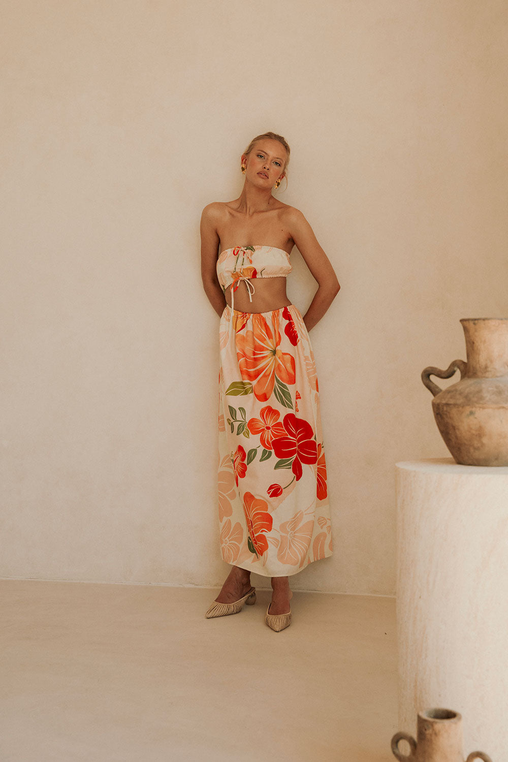 Sample Fashionable Fei Dress with Petal-Style Scarf