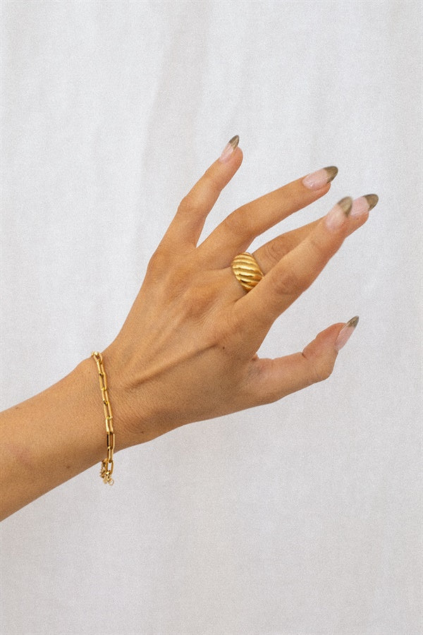 Stylish Gold-Toned Harlow Link Bracelet for Stacking
