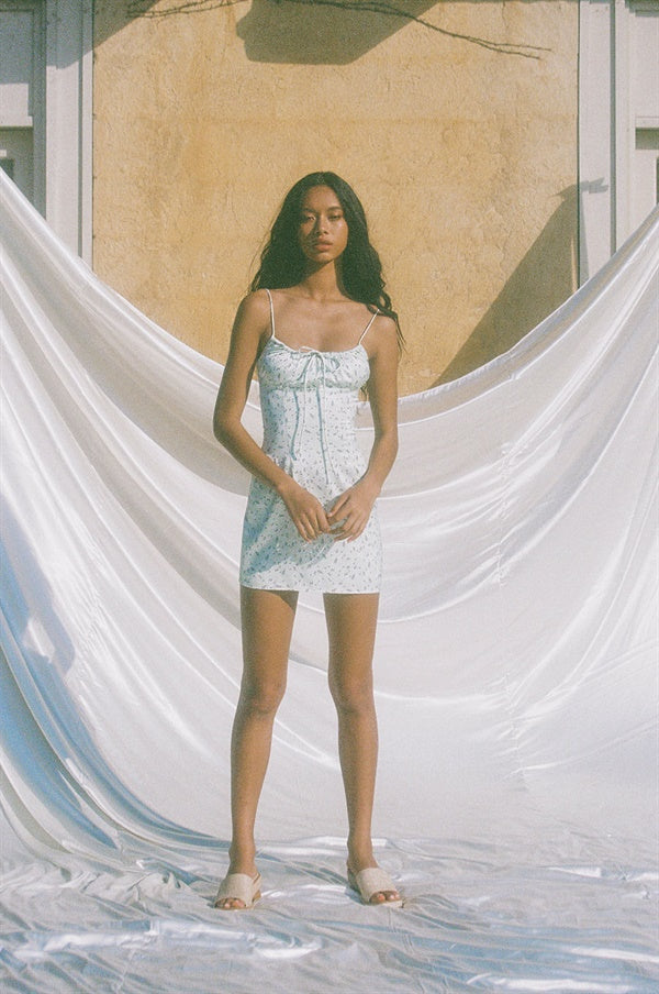 Silky and Elegant Cambria Sample Dress in Size S