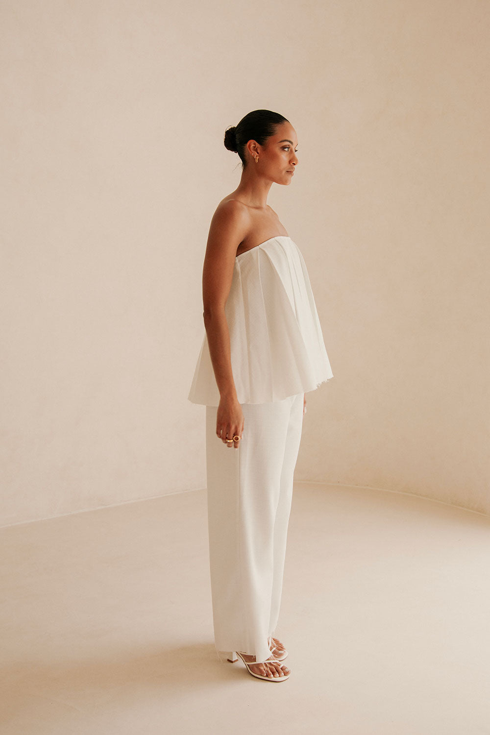 Stylish White Structured Kamila Pants with Elastic Waist and Drawstring