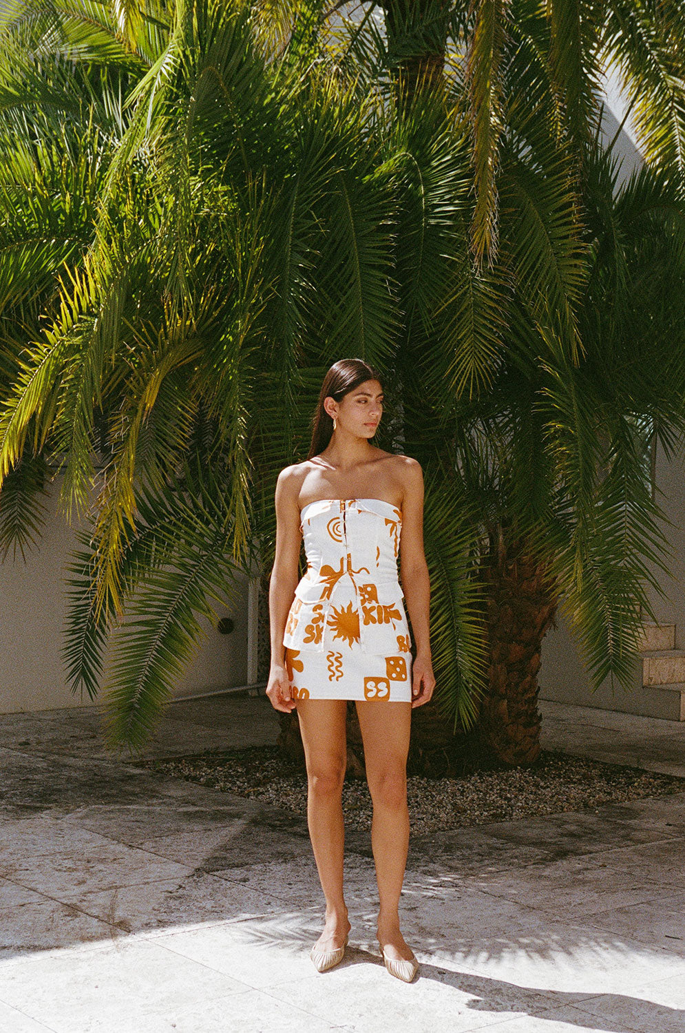 Unique Cream Riri Sample Skirt for Personal Style
