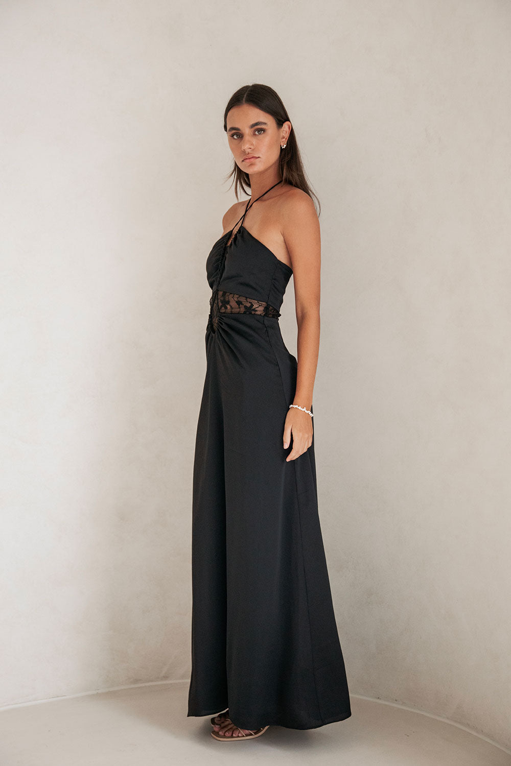 Exclusive Ariah Sample Dress - A Unique Fashion Piece