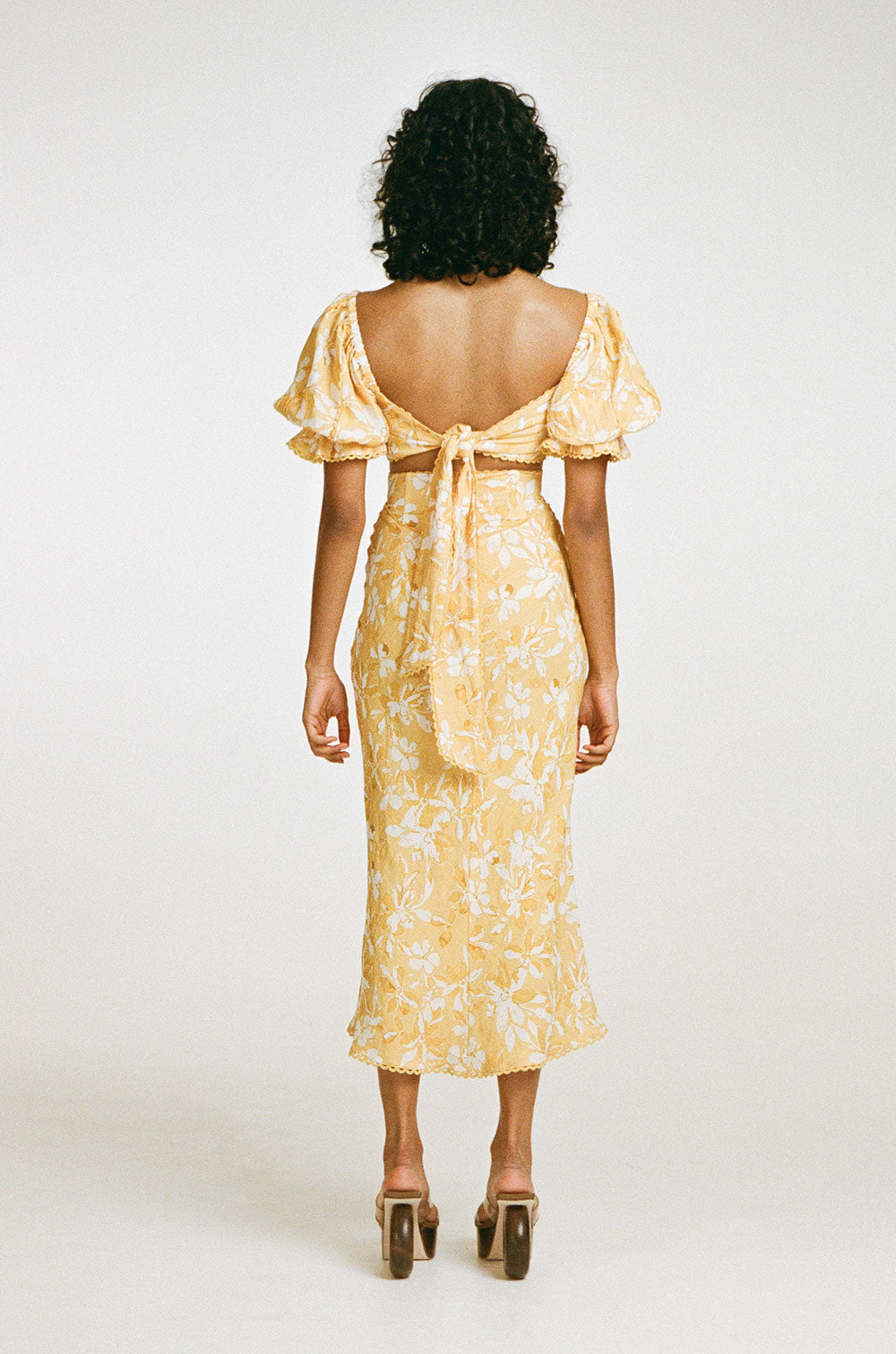 Luxurious Aurelie Floral Print Viscose Blend Marseille Midi Dress