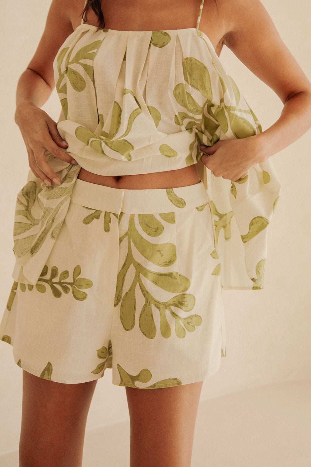 Stylish Women's Ali Cotton Slub Print High Waisted Shorts