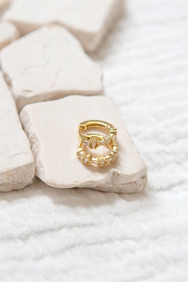 Exquisite 18K Gold Plated Vine Style Earrings for Stacking