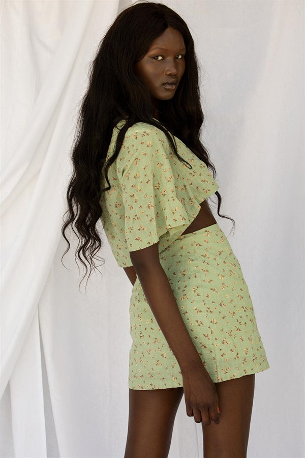 Gorgeous Green Raw Cotton Floral High-Waisted Aster Skirt for Night Out